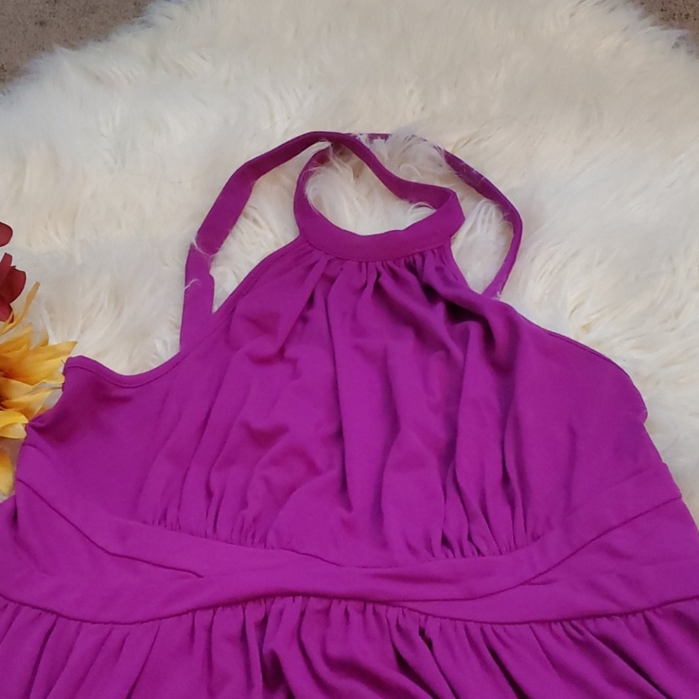Dress - Picture 2 of 4